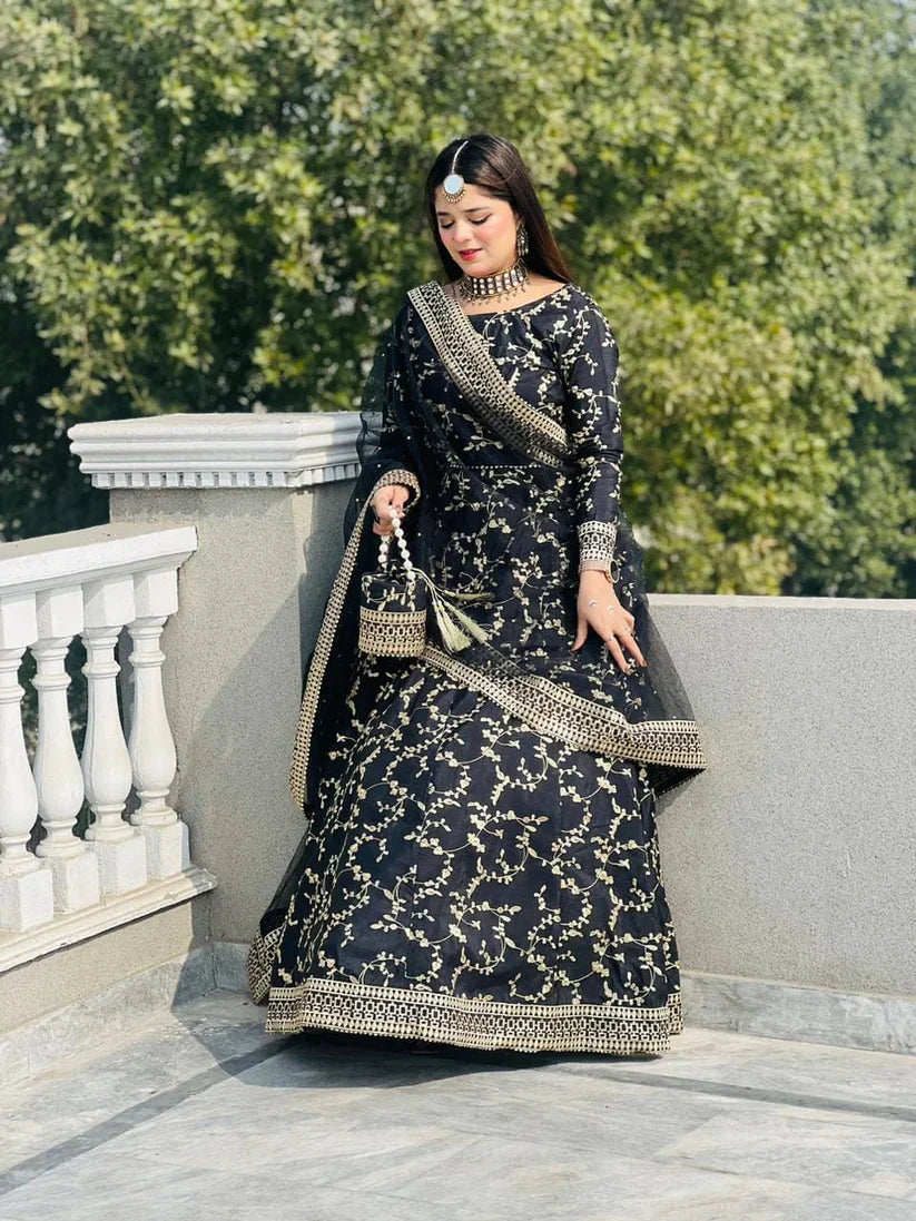 GHAZAL-LEHNGA CHOLI